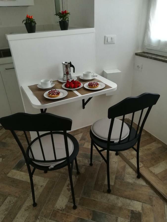 Holiday Homes - Mini Spa - 네미 외부 사진